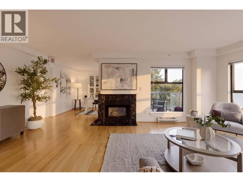 300 1410 BUTE STREET, Vancouver, photo 3