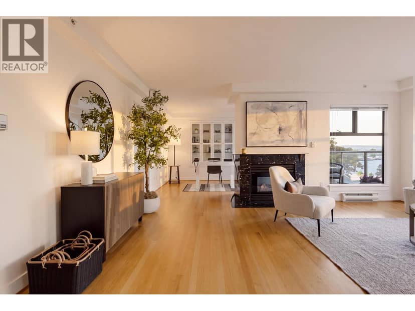 300 1410 BUTE STREET, Vancouver, photo 4