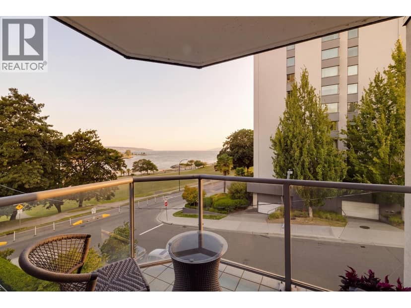 300 1410 BUTE STREET, Vancouver, photo 7