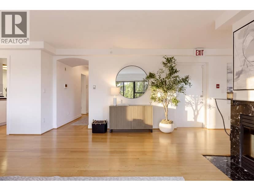 300 1410 BUTE STREET, Vancouver, photo 8
