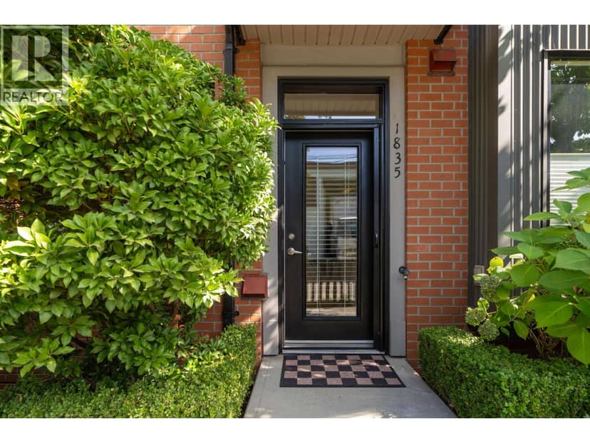 1835 STAINSBURY AVENUE, Vancouver, photo 3