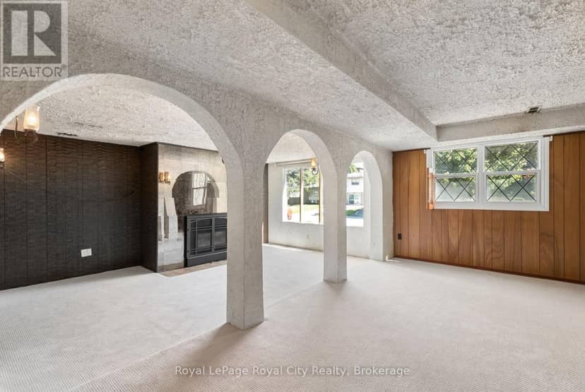16 Heather Court — photo 18 of 30