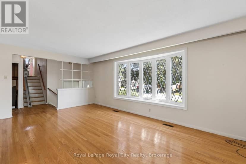 16 Heather Court — photo 6 of 30