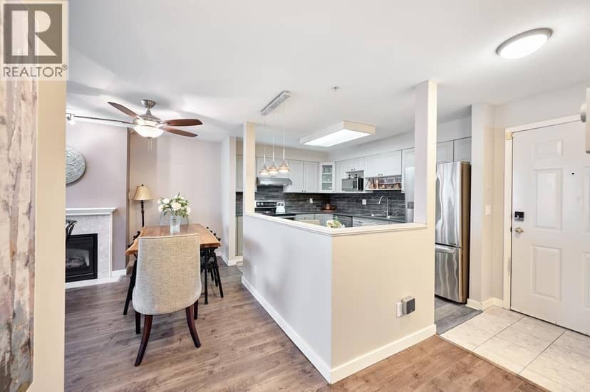 307 855 W 16TH STREET, North Vancouver, photo 6