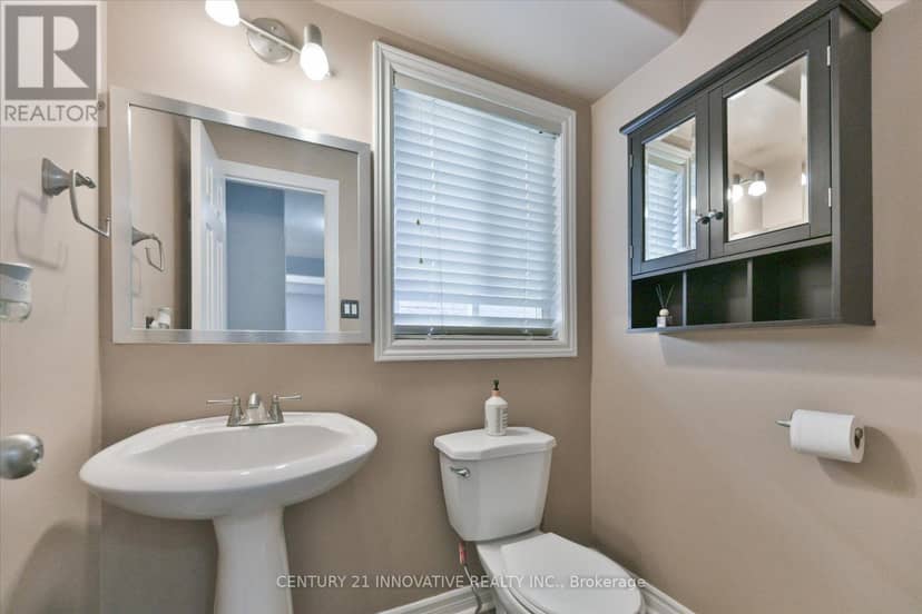 28 Empire Drive — photo 15 of 40