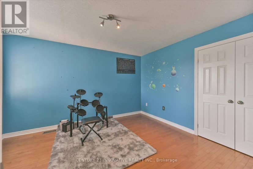 28 Empire Drive — photo 29 of 40