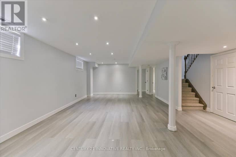 28 Empire Drive — photo 31 of 40