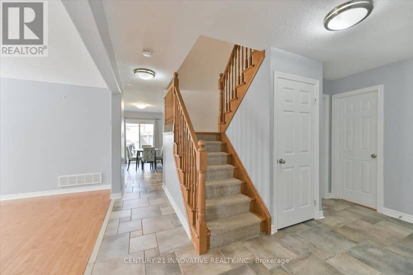 28 Empire Drive — photo 8 of 40