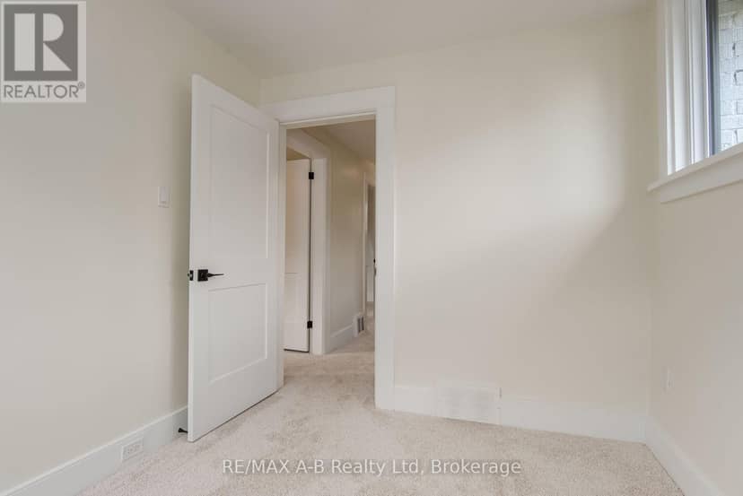 40 East Gore Street — photo 35 of 40