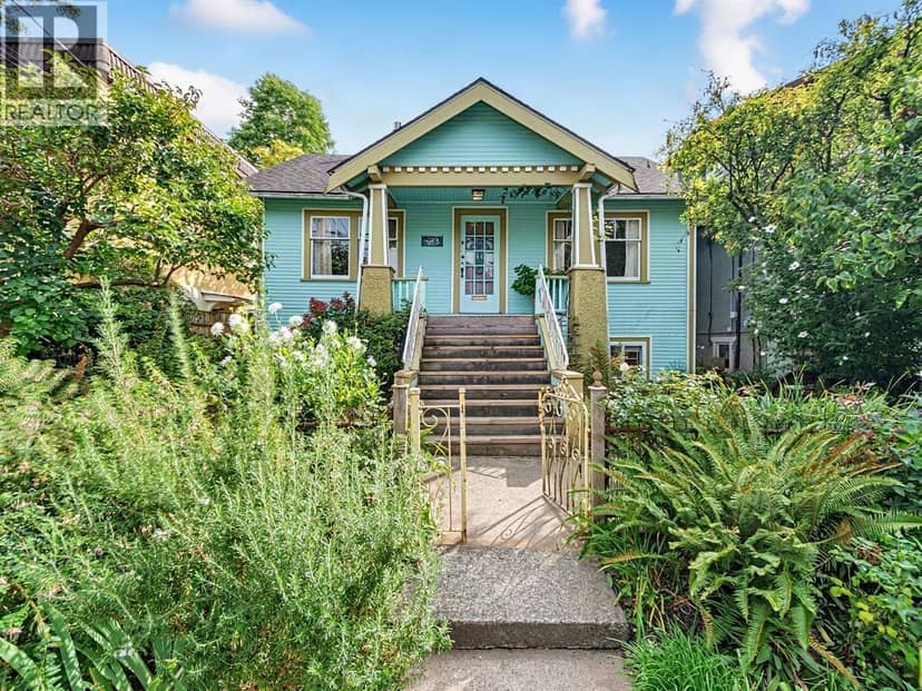 2076 TURNER STREET, Vancouver