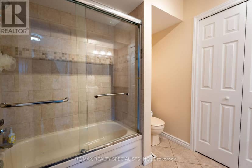 39 Parkside Drive — photo 25 of 40