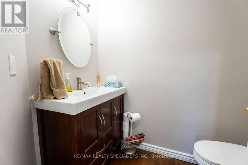 39 Parkside Drive — photo 31 of 40