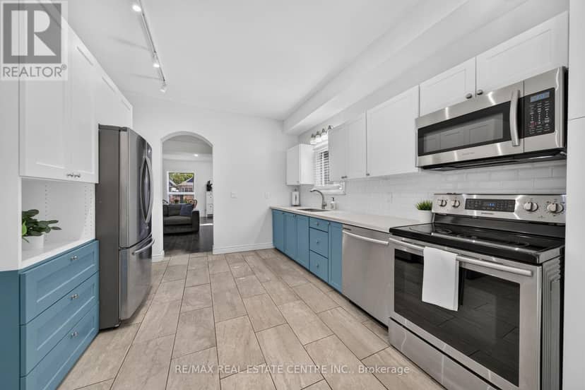 56 East 23rd Street — photo 22 of 40
