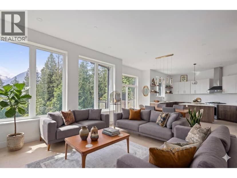 37 3385 MAMQUAM ROAD, Squamish