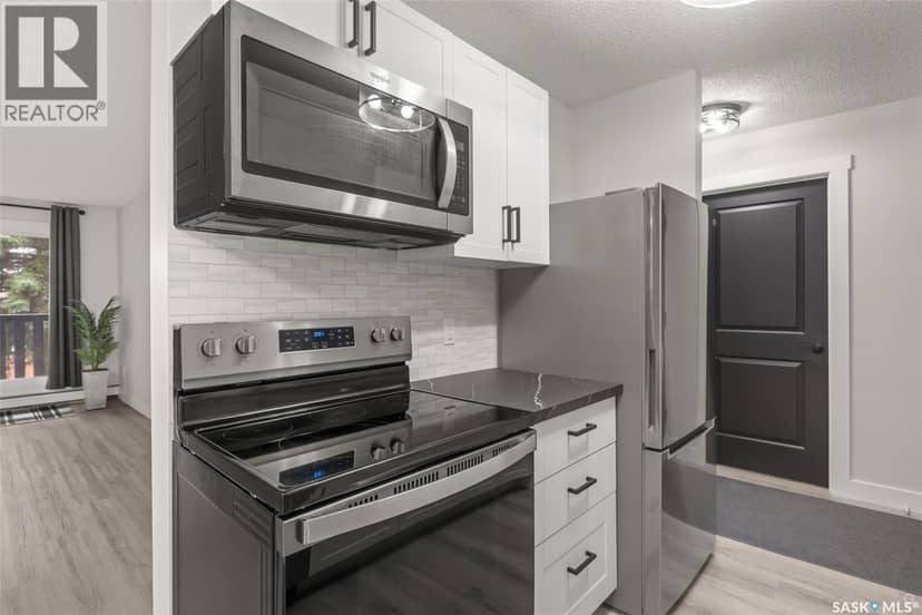 513 1580 Olive Diefenbaker DRIVE — photo 9 of 22
