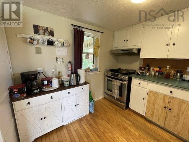 3261 Highway 246 — photo 15 of 29