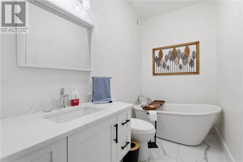 4089 Bonaventure Drive — photo 20 of 34