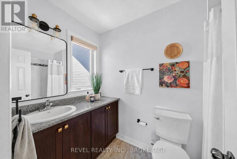 695 Fieldstone Drive — photo 27 of 40
