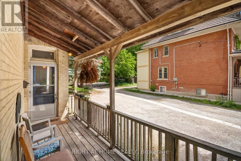 202 Sydenham Street — photo 6 of 23