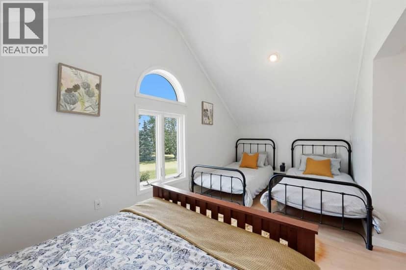 40032 Range Road 220 — photo 18 of 40