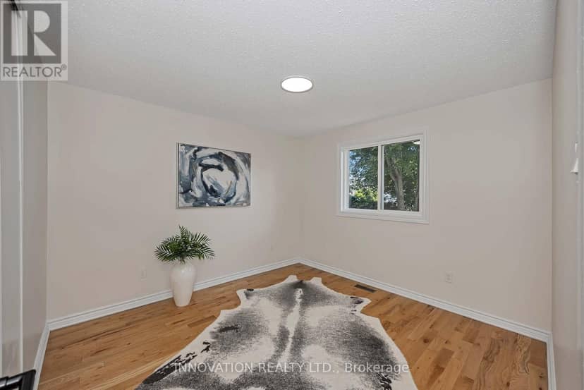 33 Exeter Drive — photo 27 of 40