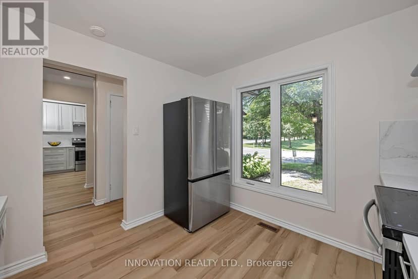 33 Exeter Drive — photo 9 of 40