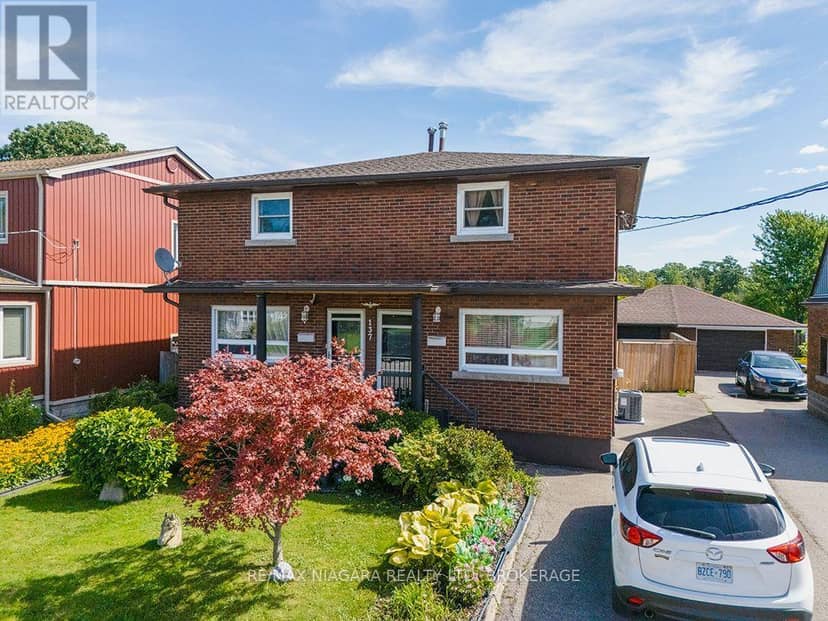 137 Wellington Street — photo 1 of 40