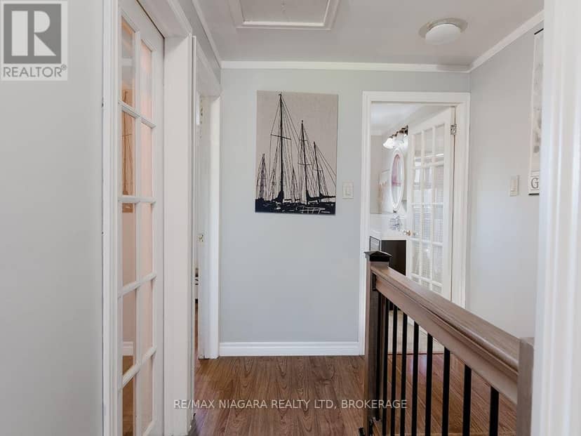137 Wellington Street — photo 17 of 40