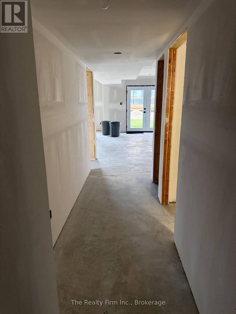 483 Gillespie Street — photo 23 of 29