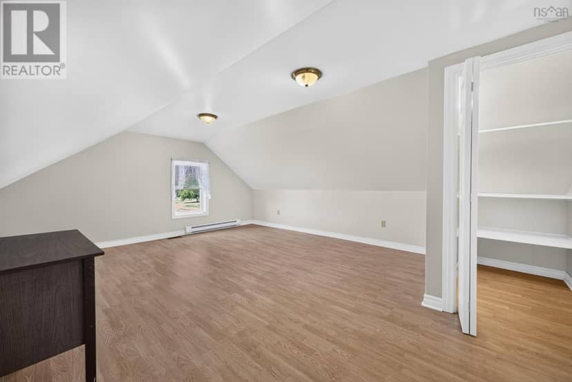 4302 Highway 6 — photo 34 of 40
