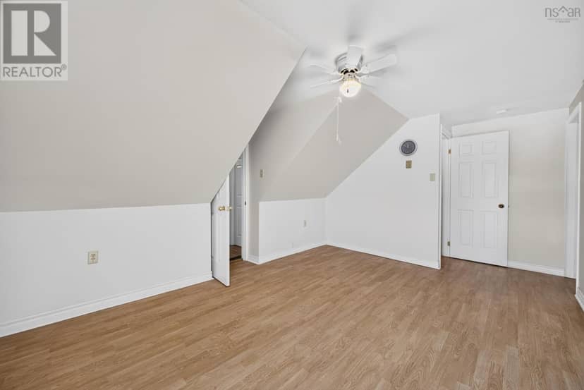4302 Highway 6 — photo 33 of 40