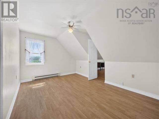 4302 Highway 6 — photo 31 of 40