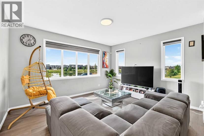 1422 Midtown Link SW, Airdrie, photo 5