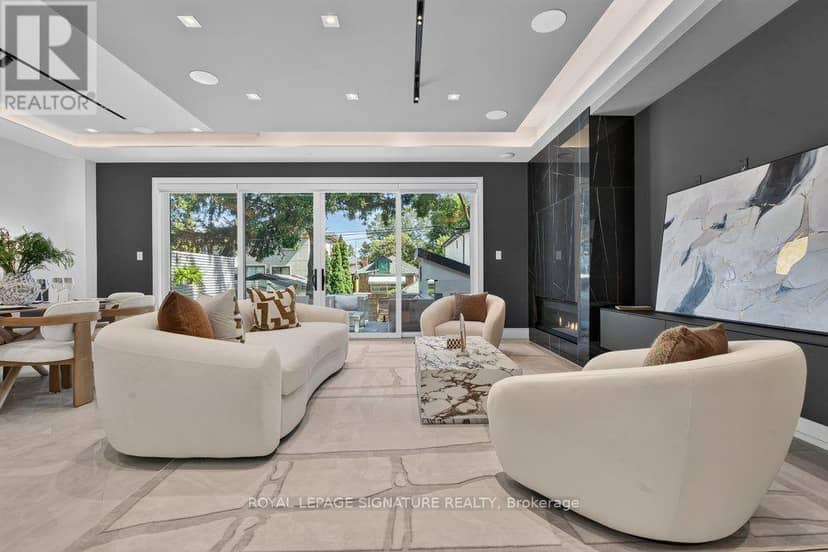 39 Derwyn Road — photo 17 of 40