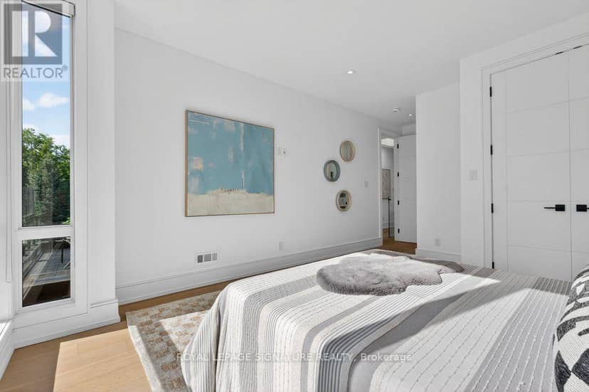 39 Derwyn Road — photo 32 of 40