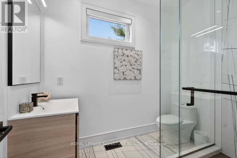 39 Derwyn Road — photo 37 of 40