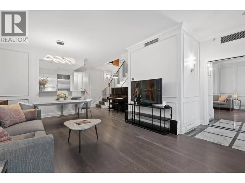493 BROUGHTON STREET, Vancouver
