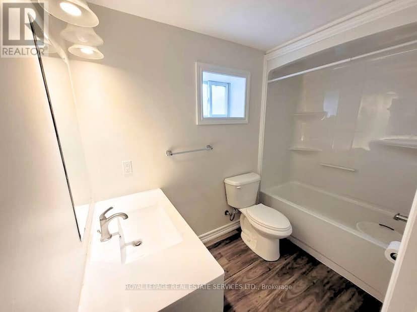 11 Dennis Avenue — photo 12 of 17
