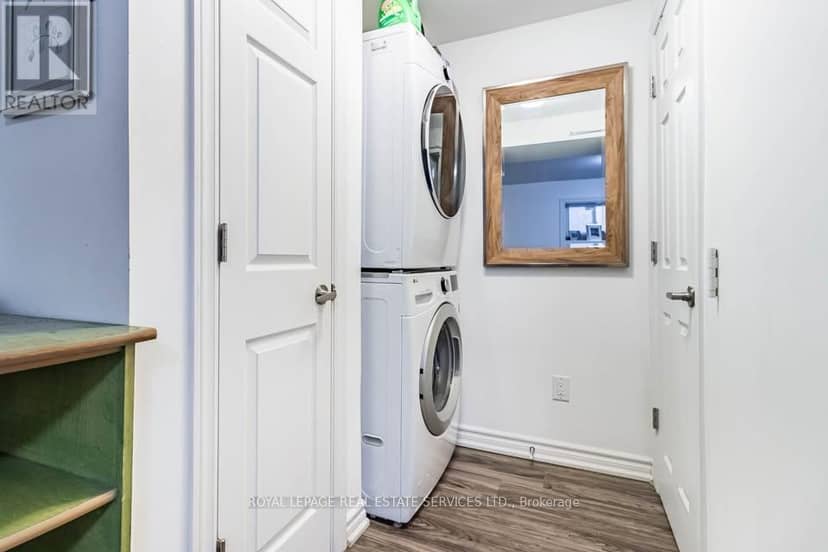 11 Dennis Avenue — photo 13 of 17