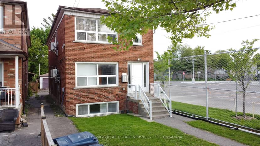 11 Dennis Avenue, Toronto, photo 2