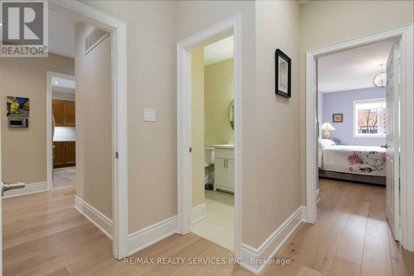 15 Valleystream Circle — photo 19 of 34