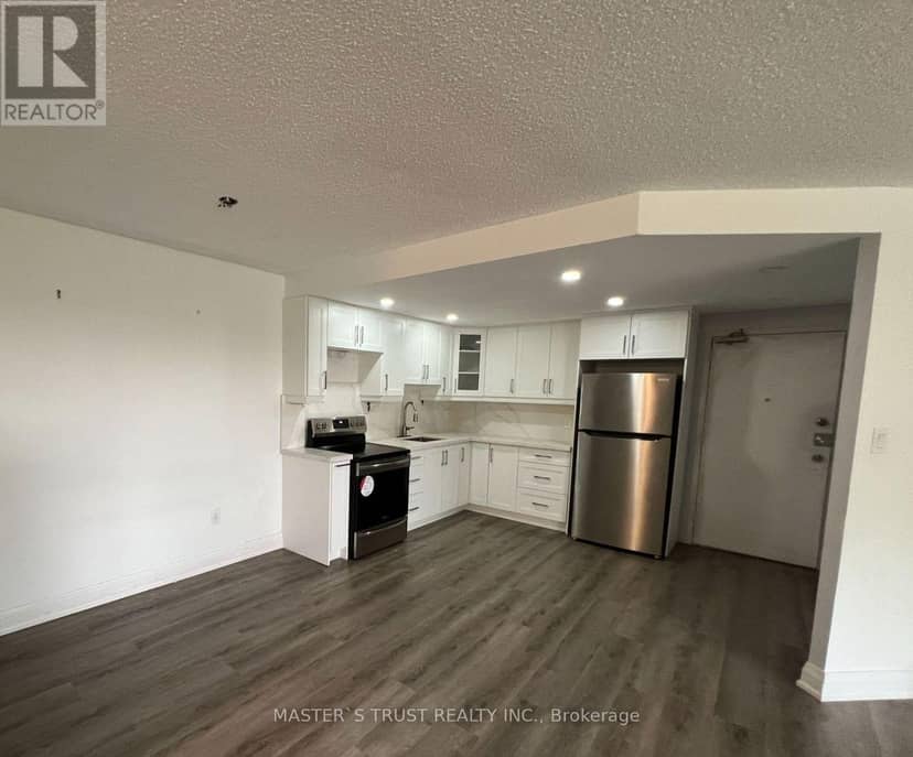 201 - 330 Dixon Road E, Toronto, photo 4