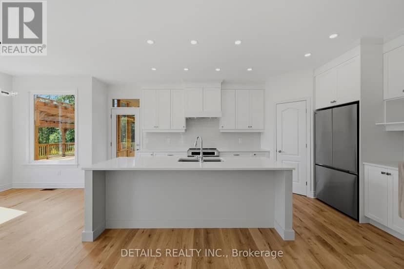 28 Ridingview Crescent — photo 14 of 40
