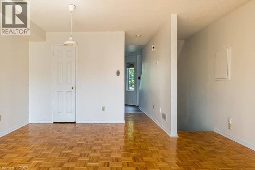 266 LIMERIDGE Road E Unit# 10 — photo 9 of 29