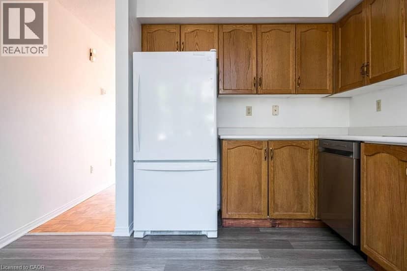 266 LIMERIDGE Road E Unit# 10 — photo 13 of 29