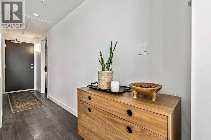 408, 310 12 Avenue SW, Calgary, photo 2