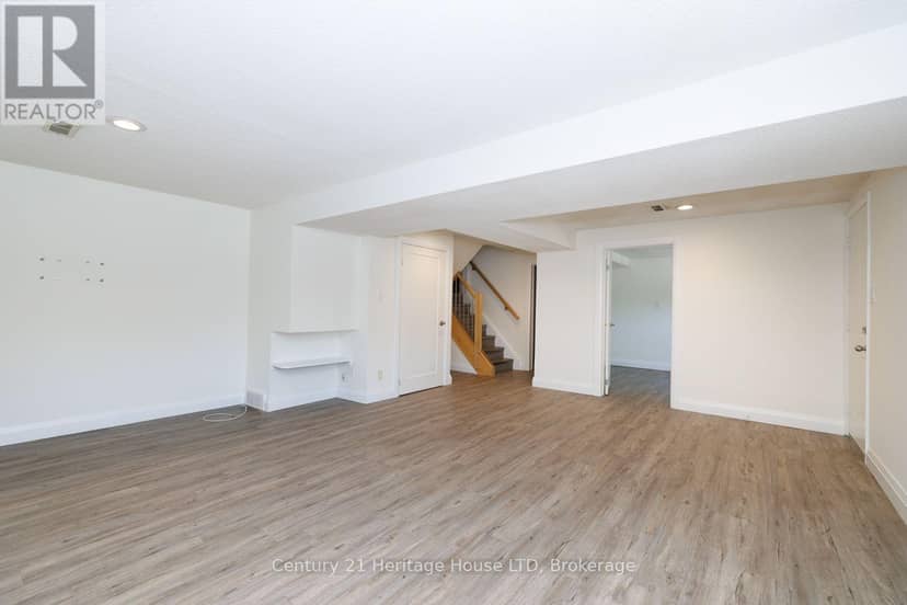 14 Stanley Street — photo 26 of 40