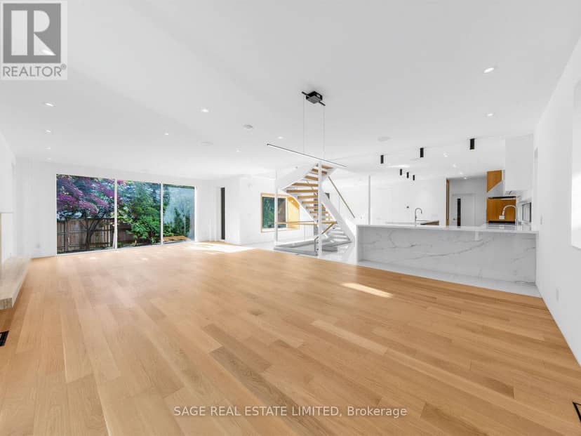 2 Addison Crescent — photo 5 of 40