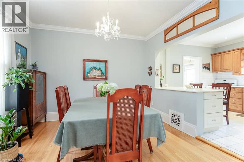 32 SAMUEL Street — photo 18 of 40