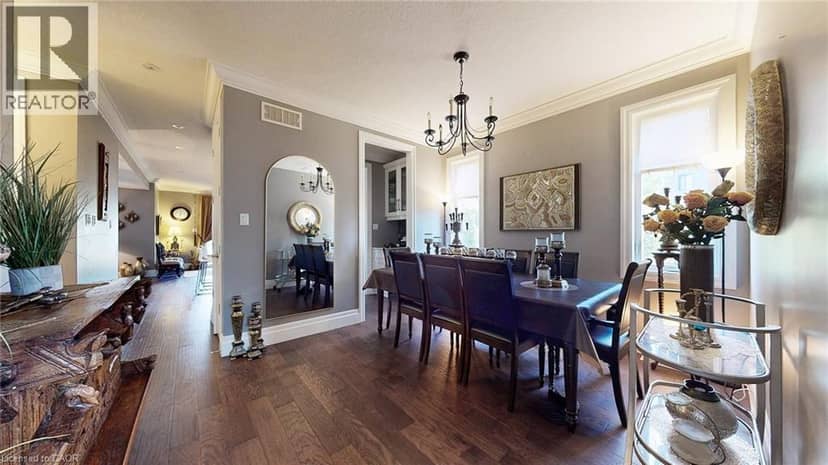 537 MILLSTREAM Drive — photo 16 of 40